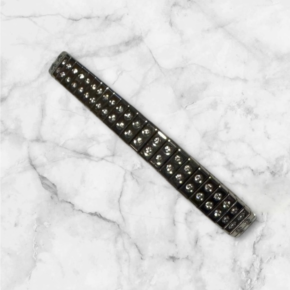 💎💟Vintage Metal & Crystal Stretch Bracelet - Picture 6 of 11